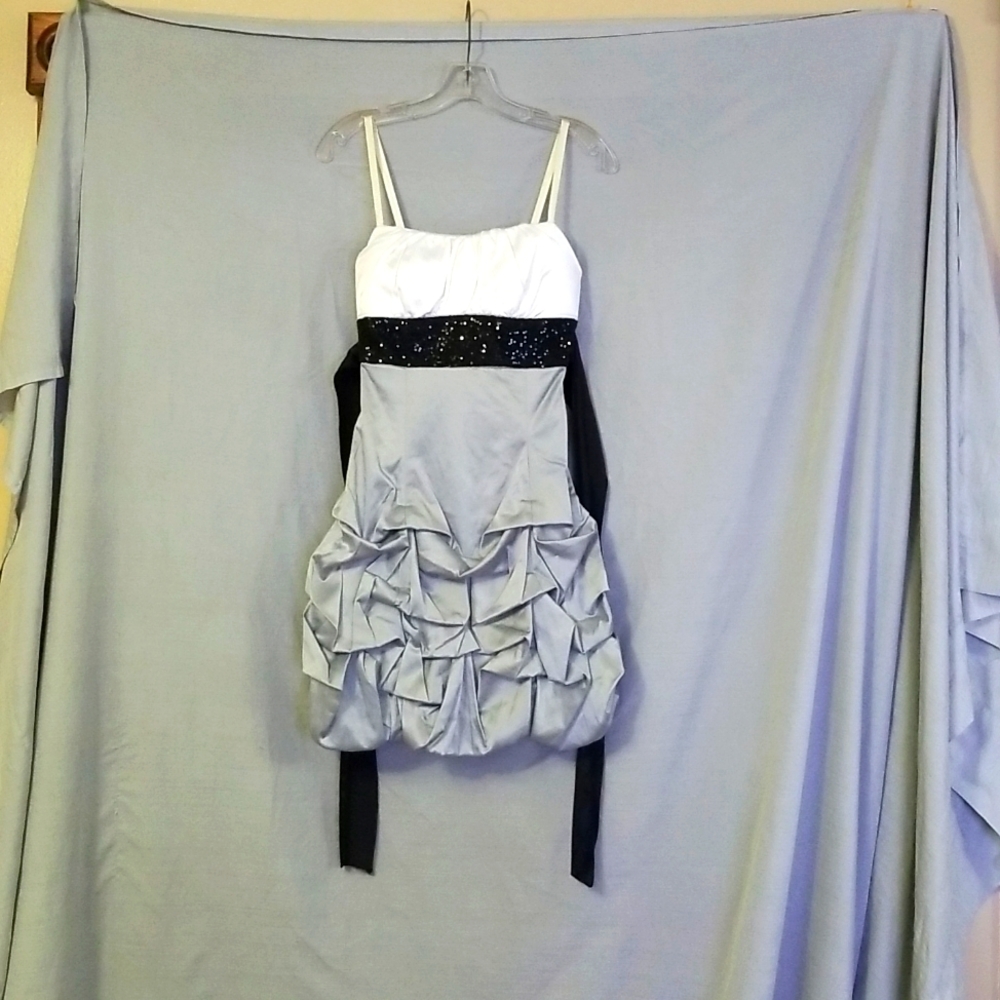 Semi formal dress